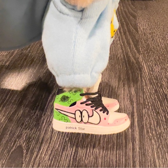 2pc SpongeBob onesie doll not included - Picture 4 of 6